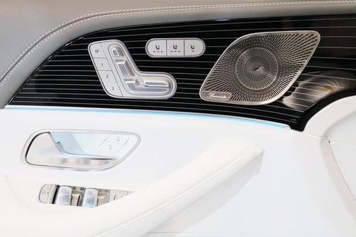 2022 Mercedes-Benz Maybach GLS 600 4MATIC
