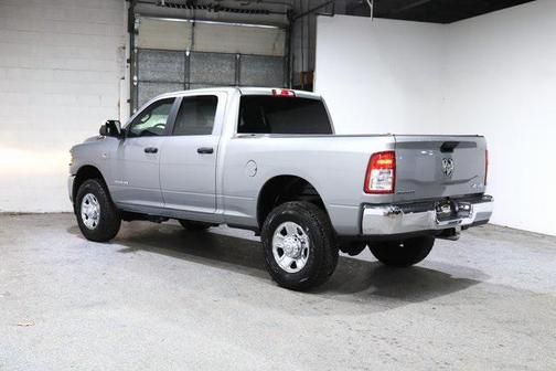 2022 RAM 2500 Big Horn Crew Cab 4x4 6'4' Box