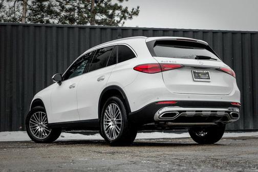 Polar White 2026 Mercedes-Benz GLC 300 4MATIC