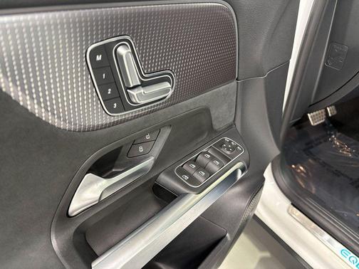 2023 Mercedes-Benz EQB 350 4MATIC