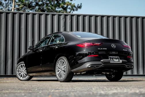 2026 Mercedes-Benz CLA 250 4MATIC