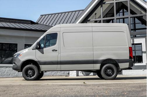 2025 Mercedes-Benz Sprinter 2500 4MATIC