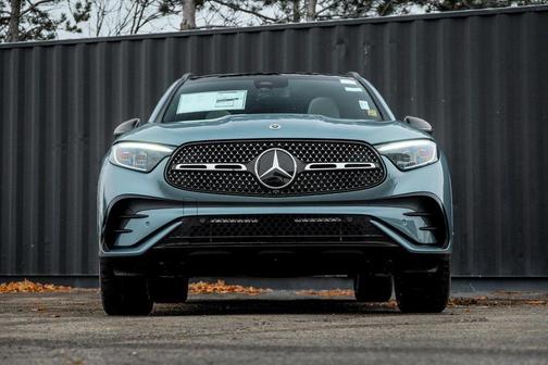 2026 Mercedes-Benz GLC 300 4MATIC