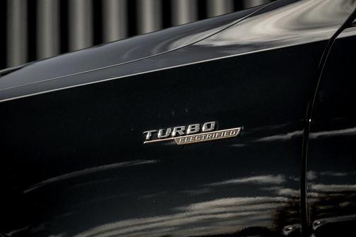 2026 Mercedes-Benz AMG C 43 4MATIC