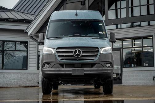 2026 Mercedes-Benz Sprinter 2500 High Roof