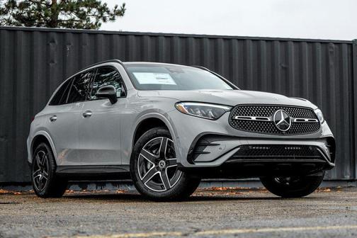 Alpine 2026 Mercedes-Benz GLC 300 4MATIC