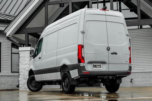 2026 Mercedes-Benz Sprinter 2500 High Roof