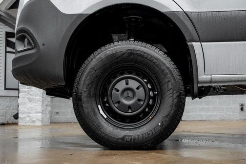 2026 Mercedes-Benz Sprinter 2500 High Roof