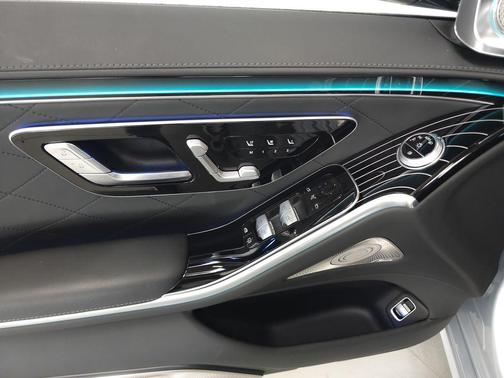 Cirrus Silver Metallic 2022 Mercedes-Benz S-Class 4MATIC