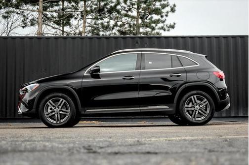 2025 Mercedes-Benz GLA 250 4MATIC