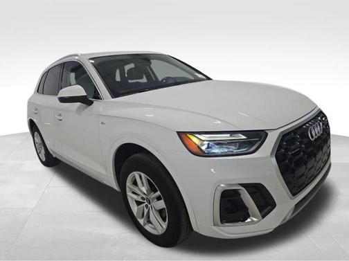 2023 Audi Q5 45 S line Premium