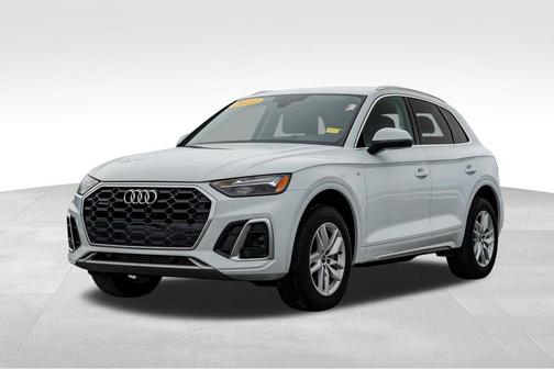 2023 Audi Q5 45 S line Premium