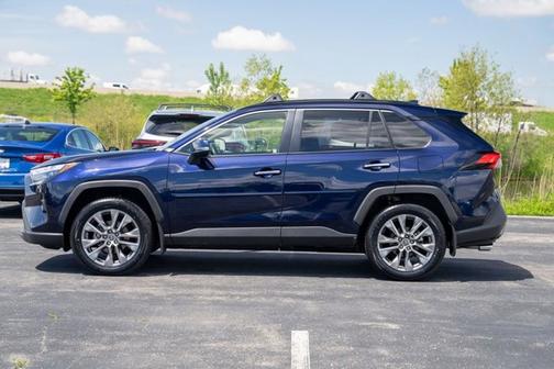 2022 Toyota RAV4 Limited