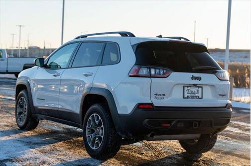 2022 Jeep Cherokee Trailhawk