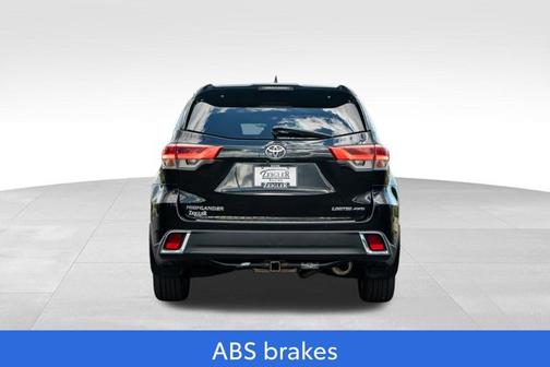 2017 Toyota Highlander Limited Platinum