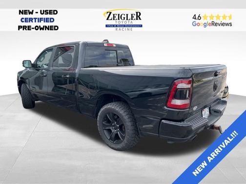 Diamond Black Crystal Pearlcoat 2022 RAM 1500 Big Horn/Lone Star