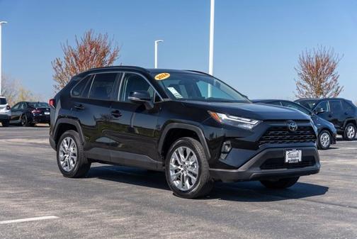2020 Toyota RAV4 Hybrid XLE