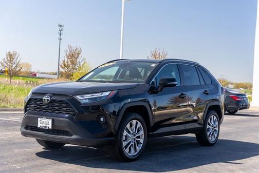 2020 Toyota RAV4 Hybrid XLE