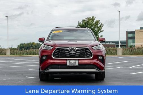 Ruby Flare Pearl 2026 Toyota Highlander Platinum
