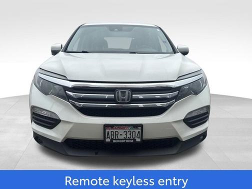 2017 Honda Pilot EX