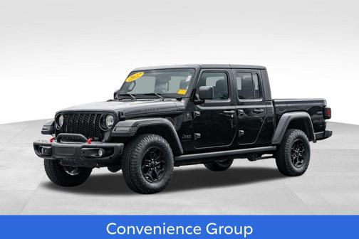 Black Clearcoat 2022 Jeep Gladiator Willys 4x4
