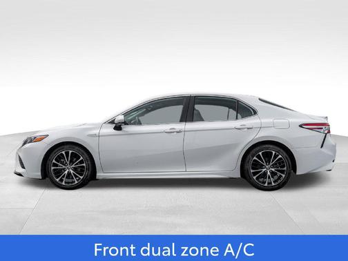 Super White 2020 Toyota Camry SE