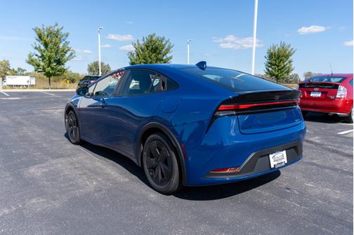 2023 Toyota Prius LE