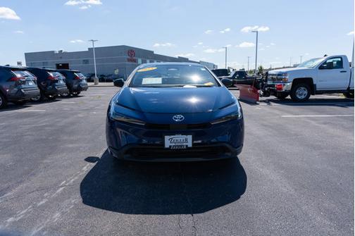 2023 Toyota Prius LE