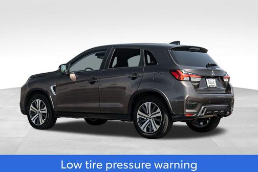 Mercury Gray Metallic 2021 Mitsubishi Outlander Sport SE