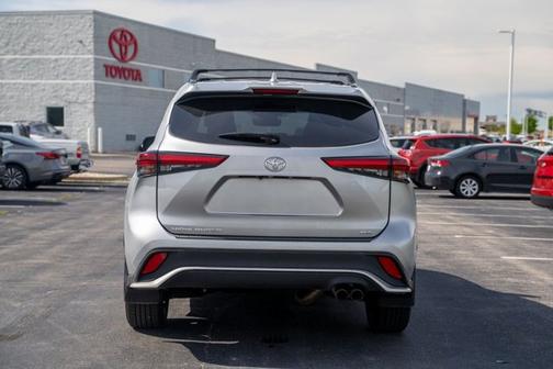 2023 Toyota Highlander XSE