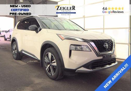 Pearl White Tricoat 2023 Nissan Rogue Platinum