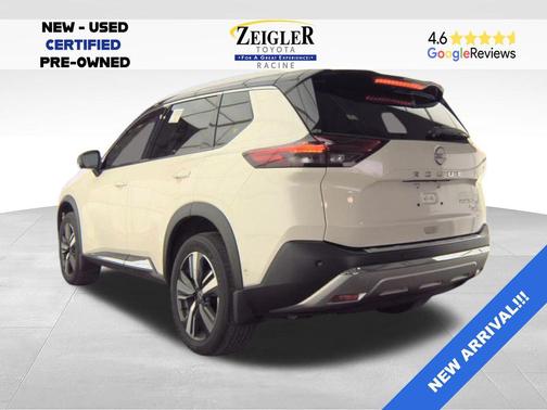 Pearl White Tricoat 2023 Nissan Rogue Platinum