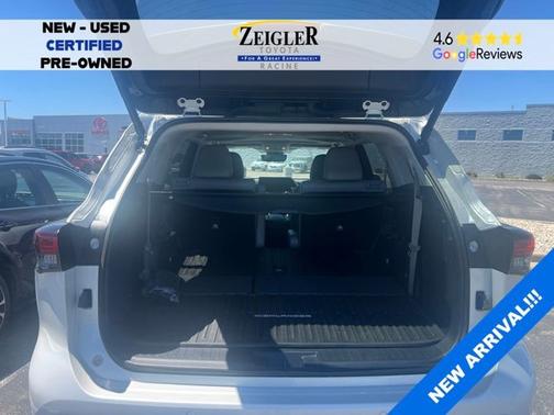 Wind Chill Pearl 2024 Toyota Highlander Limited