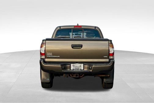 2015 Toyota Tacoma Base