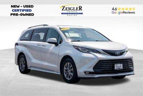 2023 Toyota Sienna XLE 8 Passenger