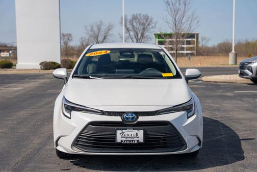 2024 Toyota Corolla Hybrid LE