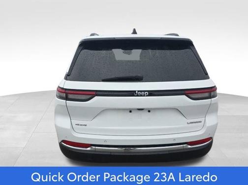 2023 Jeep Grand Cherokee Laredo