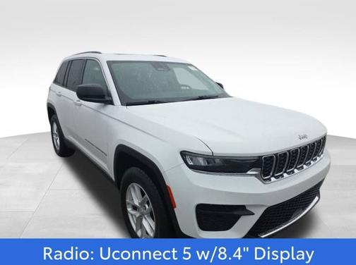 2023 Jeep Grand Cherokee Laredo