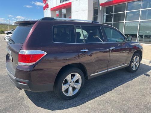 Sizzling Crimson Mica 2011 Toyota Highlander Limited