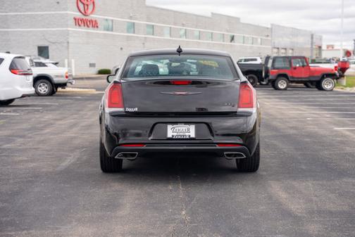 2023 Chrysler 300 S