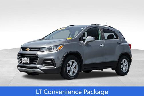 Satin Steel Metallic 2019 Chevrolet Trax LT