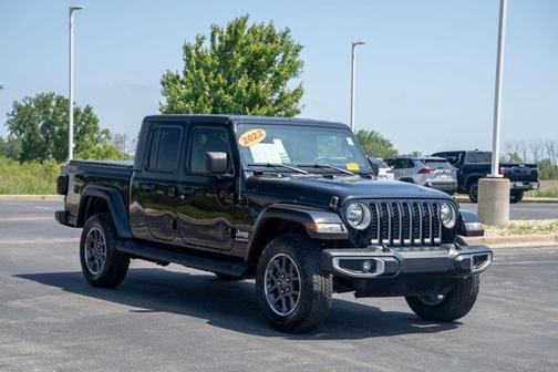 2022 Jeep Gladiator Overland