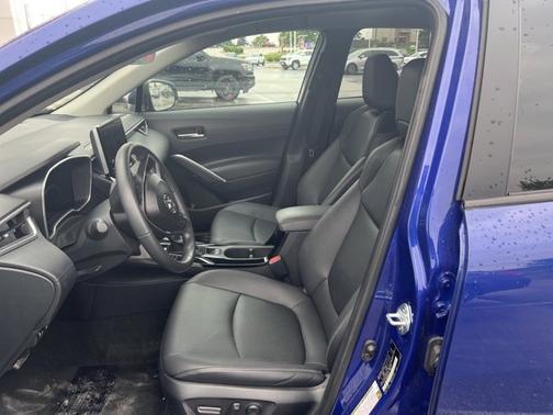 2024 Toyota Corolla Cross XLE