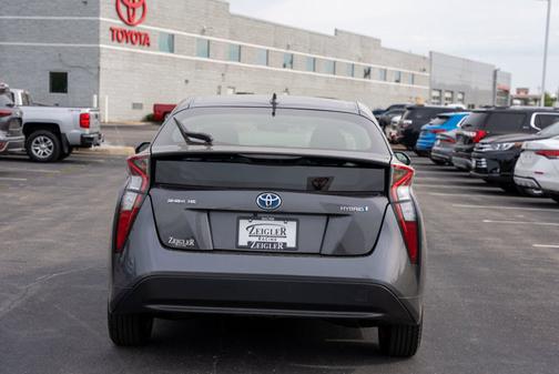 2016 Toyota Prius Two