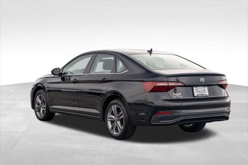 2022 Volkswagen Jetta 1.5T SE
