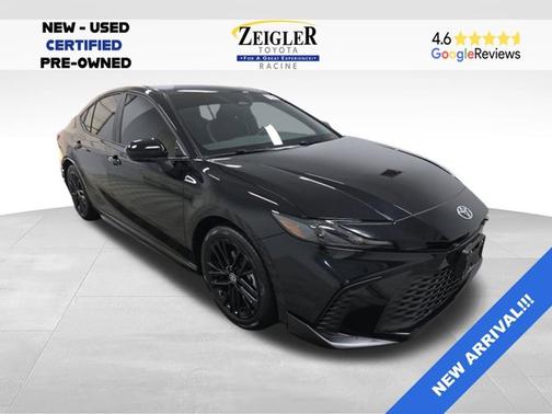 Midnight Black Metallic 2025 Toyota Camry SE