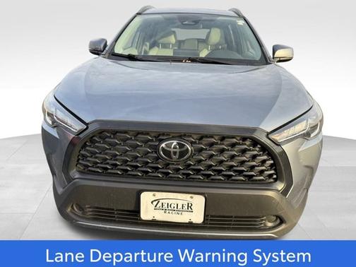 2023 Toyota Corolla Cross LE