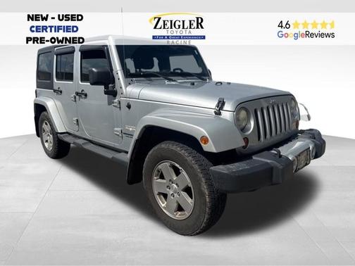 Bright Silver Metallic Clearcoat 2011 Jeep Wrangler Unlimited Sahara
