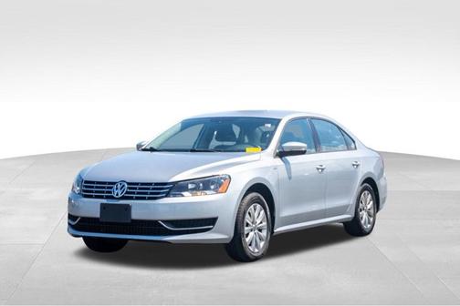 2015 Volkswagen Passat 1.8T S
