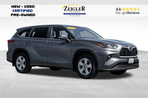 Magnetic Gray Metallic 2023 Toyota Highlander LE